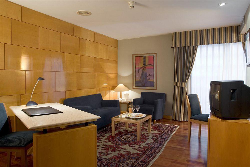 Hotel Ciudad De Valladolid Cameră foto