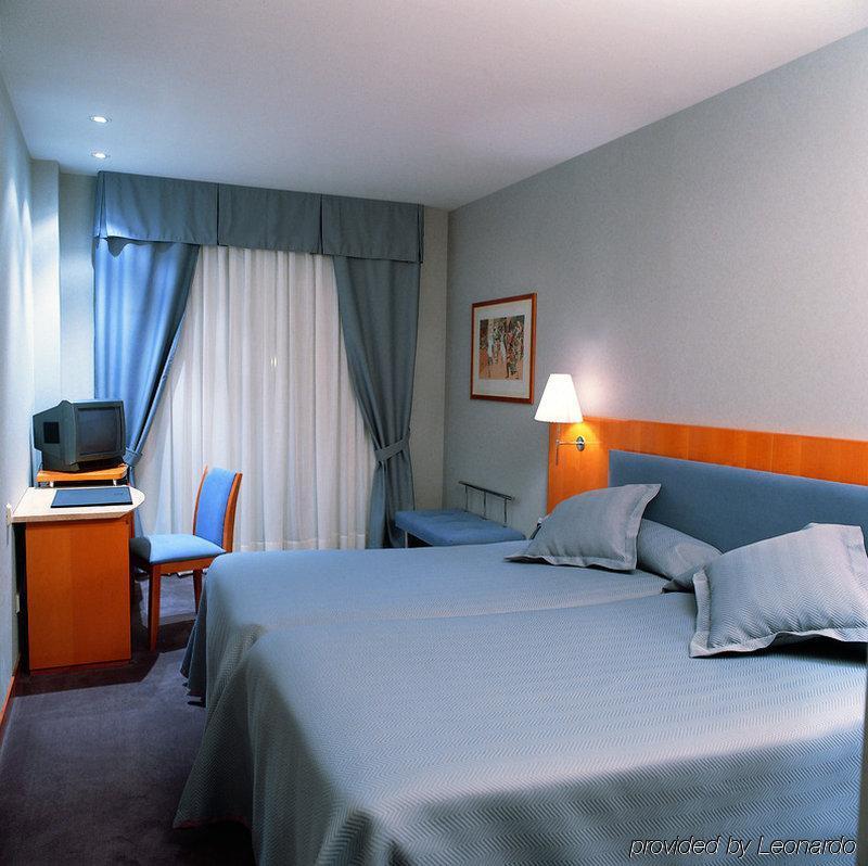 Hotel Ciudad De Valladolid Cameră foto