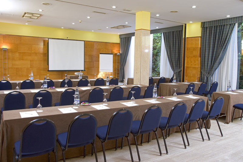 Hotel Ciudad De Valladolid Facilități foto